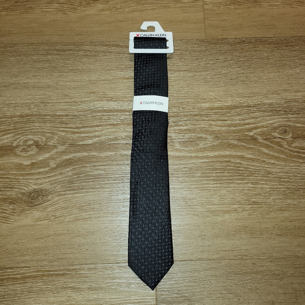 Calvin Klein Men's Polyester Neck Tie Geometric Diamonds Square Black New